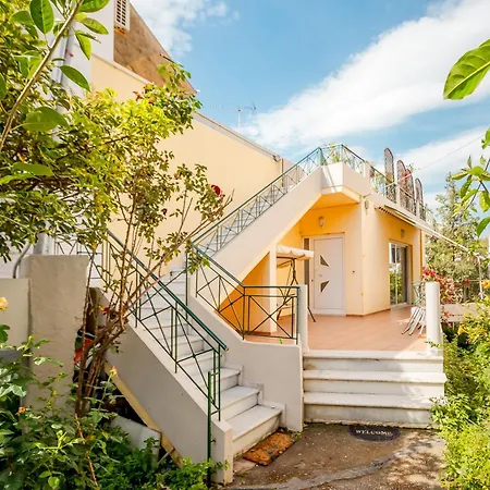 The Veranda Of Chania Hanya